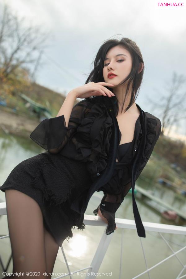 就是阿朱啊  [XIUREN]高清写真图 2020.04.03 就是阿朱啊&&陆萱萱第50张图片